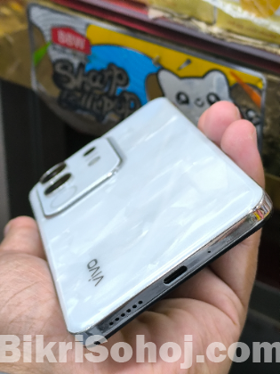 Vivo Y 29